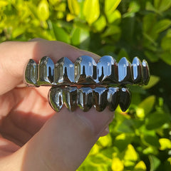 RACHELZ Hip Hop 8/6 dents de couleur noire Grillz Punk haut bas brillant bouchons de dents décor pour femmes hommes bijoux Halloween Cosplay