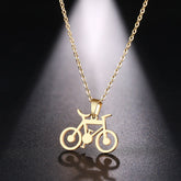 Collier pendentif vélo Dotifi en acier inoxydable – Or et argent unisexe