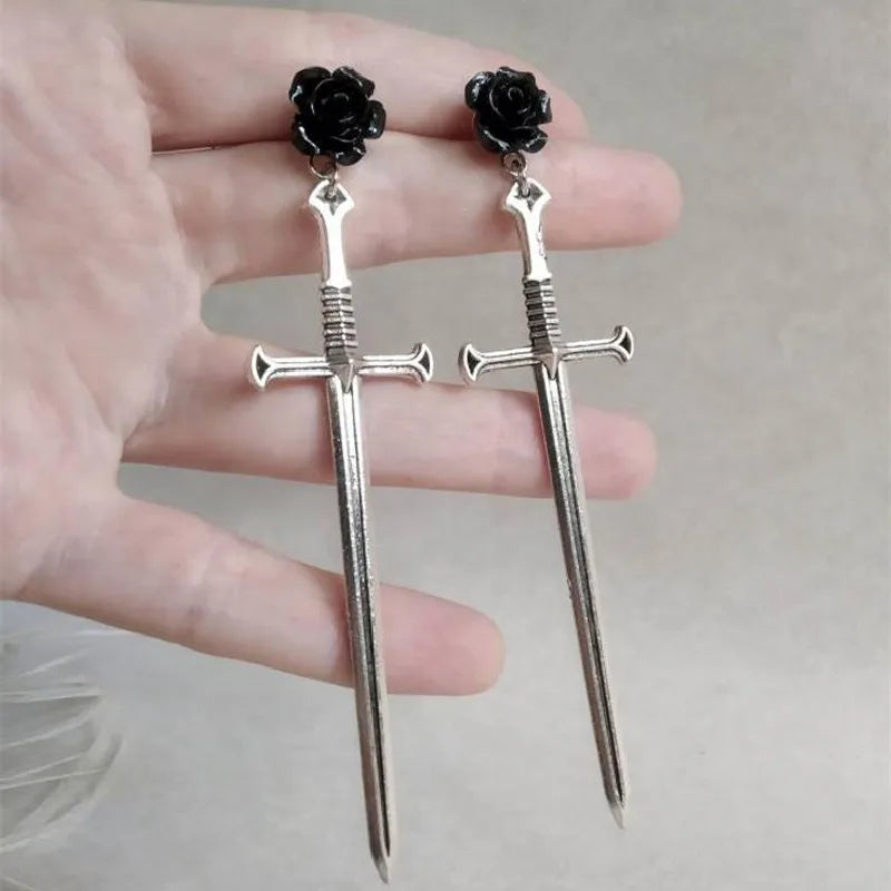 Collier clé squelette en argent Antique, pendentif créatif, breloque, bijoux Punk, nouveauté Grunge gothique, cadeau d'halloween, nouvelle collection