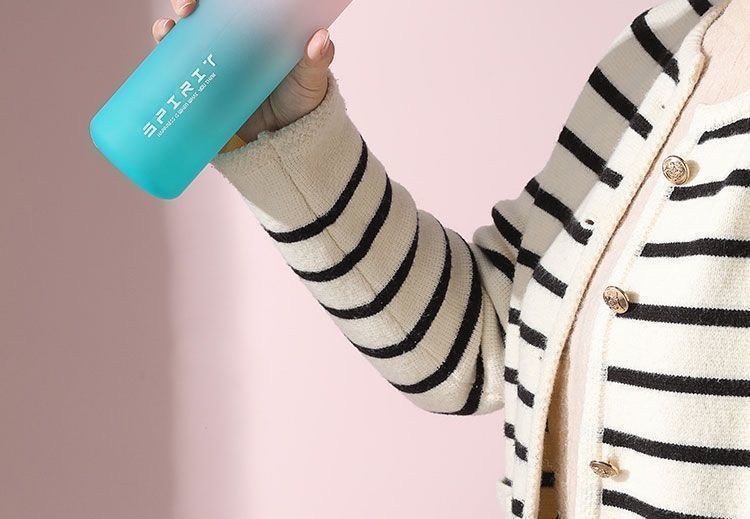 Gourde Sport Isotherme Grande Capacité - Enfant Extérieur Résistante Chaleur