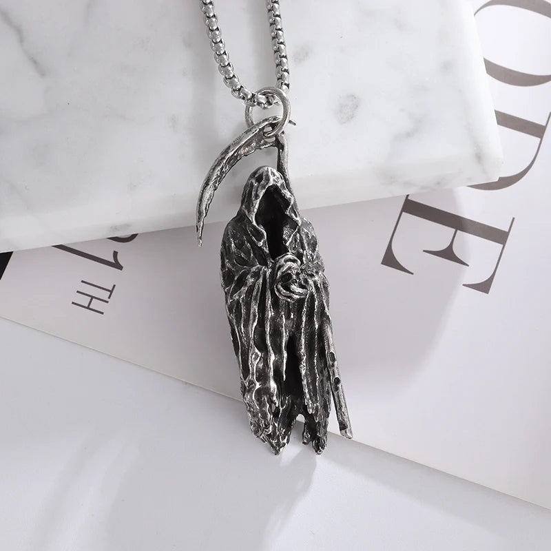 Collier Pendentif Faux de la Mort - Bijou Gothique Enfer