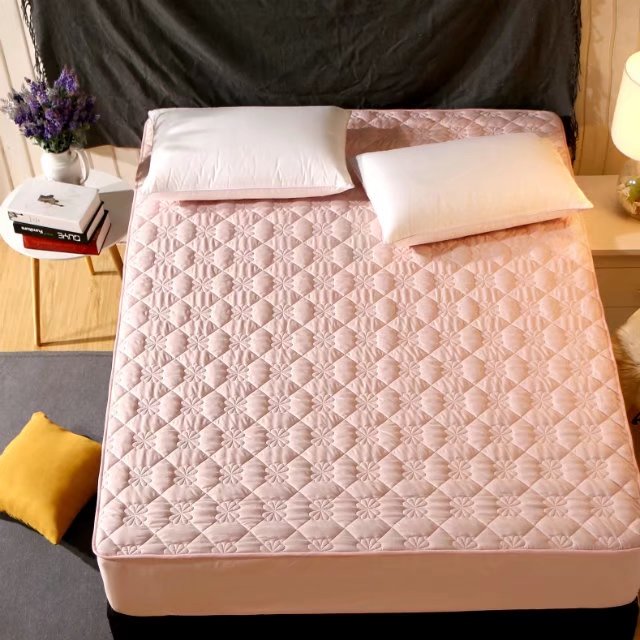 Thicken Quilted Mattress Cover King Queen Quilted Bed Fitted Bed Sheet Anti-Bacteria Mattress Topper Air-Permeable Bed Pad