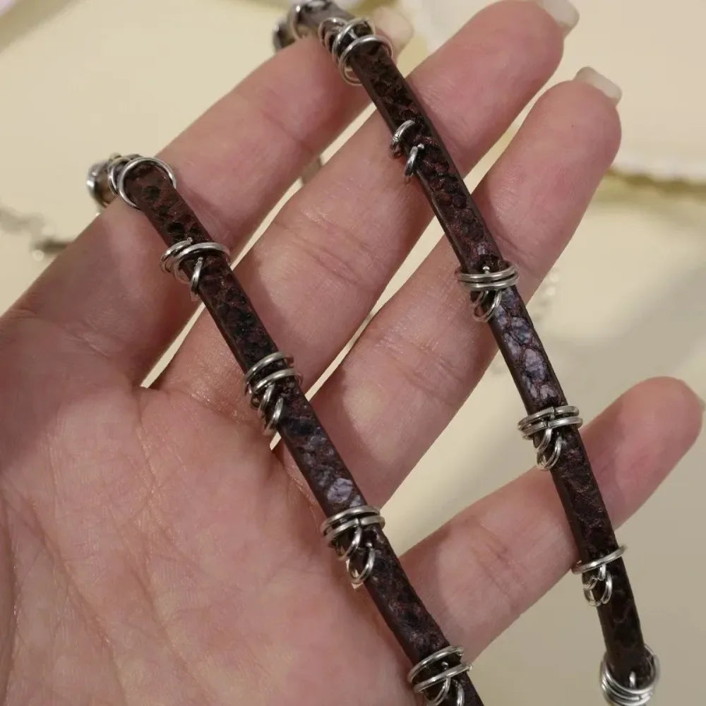 Collier Ras-du-Cou Y2K en Cuir – Gothique Halloween
