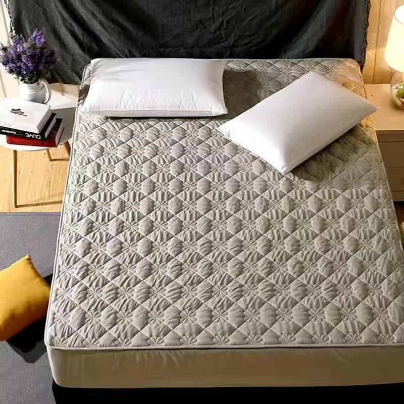 Thicken Quilted Mattress Cover King Queen Quilted Bed Fitted Bed Sheet Anti-Bacteria Mattress Topper Air-Permeable Bed Pad