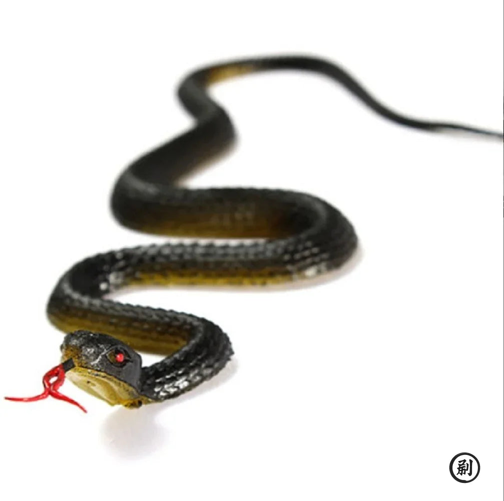 Faux Serpent Réaliste 45 cm – Décoration & Farce Halloween