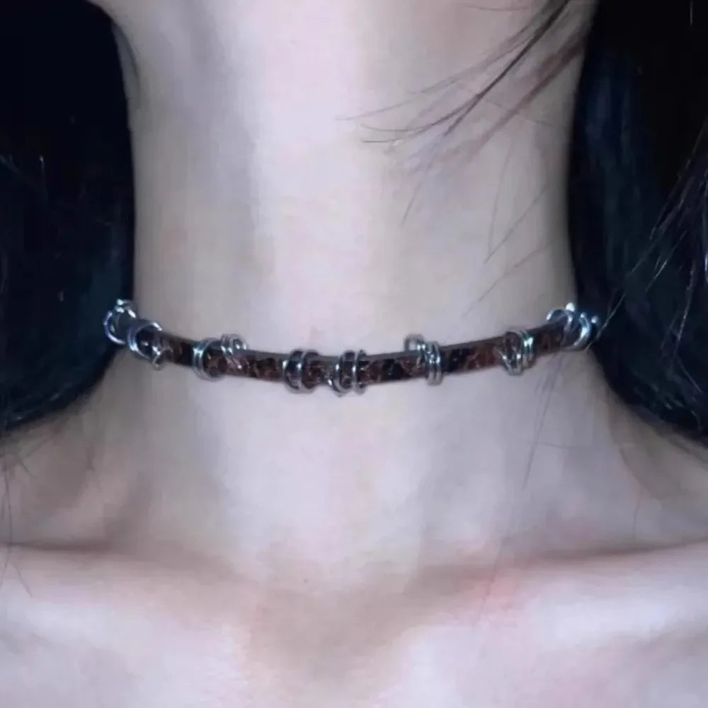 Collier Ras-du-Cou Y2K en Cuir – Gothique Halloween