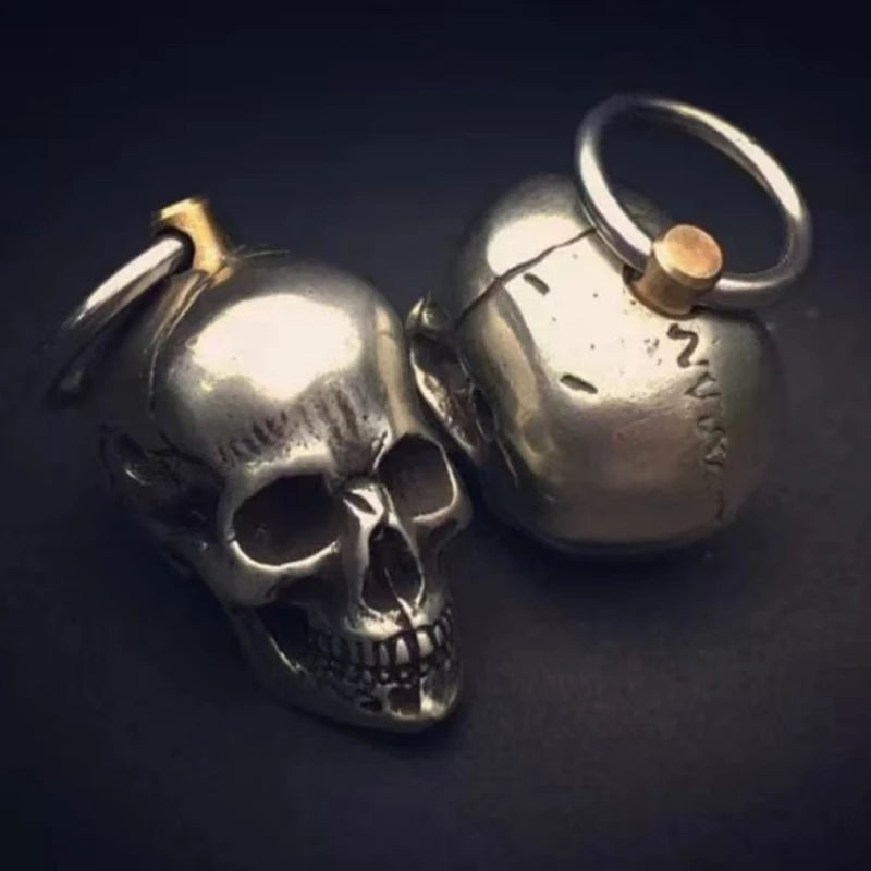 Porte-clés de voiture en alliage de bouteille de requin, accessoires de sac, porte-clés à breloques, décoration de mode, élément pendentif Portable, pendentif d'halloween