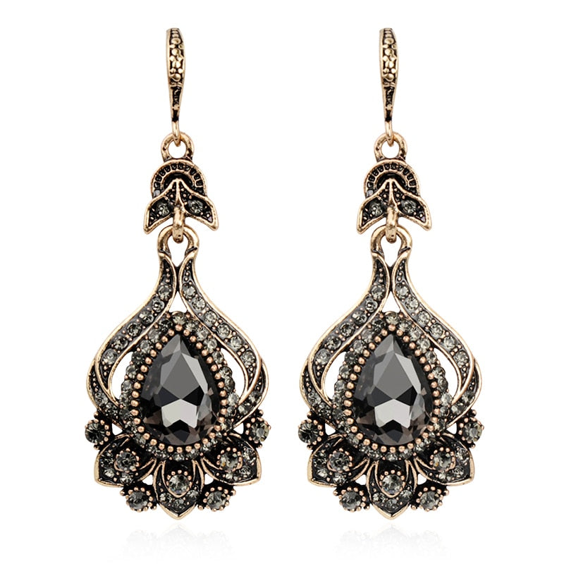Boucles d'oreilles pendantes cristal gris Kinel – Bijou vintage doré