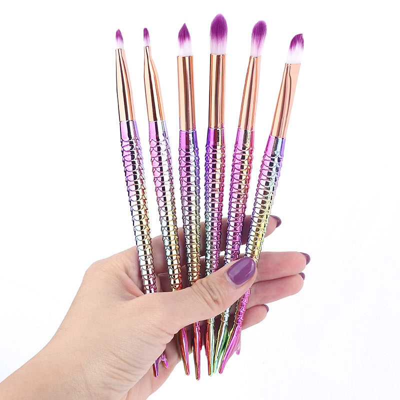Set de pinceaux maquillage Mermaid – Fond de teint, fard et enlumineur