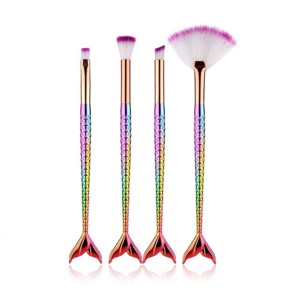 Set de pinceaux maquillage Mermaid – Fond de teint, fard et enlumineur