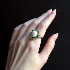Bague fleur Dreamcarnival1989 zircon vert et perle blanche – WA11719