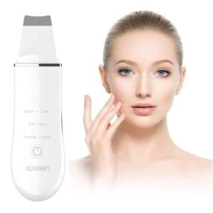Nettoyeur ultrasonique d'impuretés pour peau et petits objets